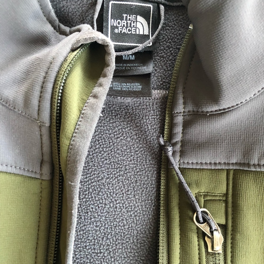 North face jacket men’s Medium